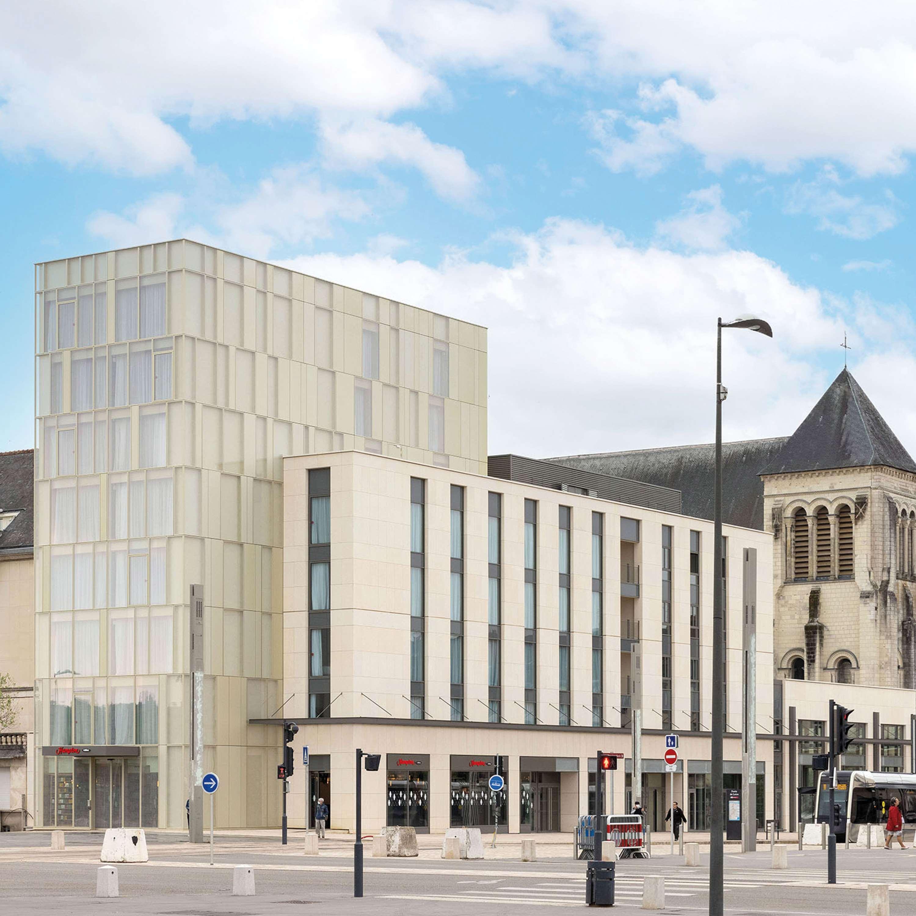 Отель Hampton By Hilton Tours Centre, France Экстерьер фото
