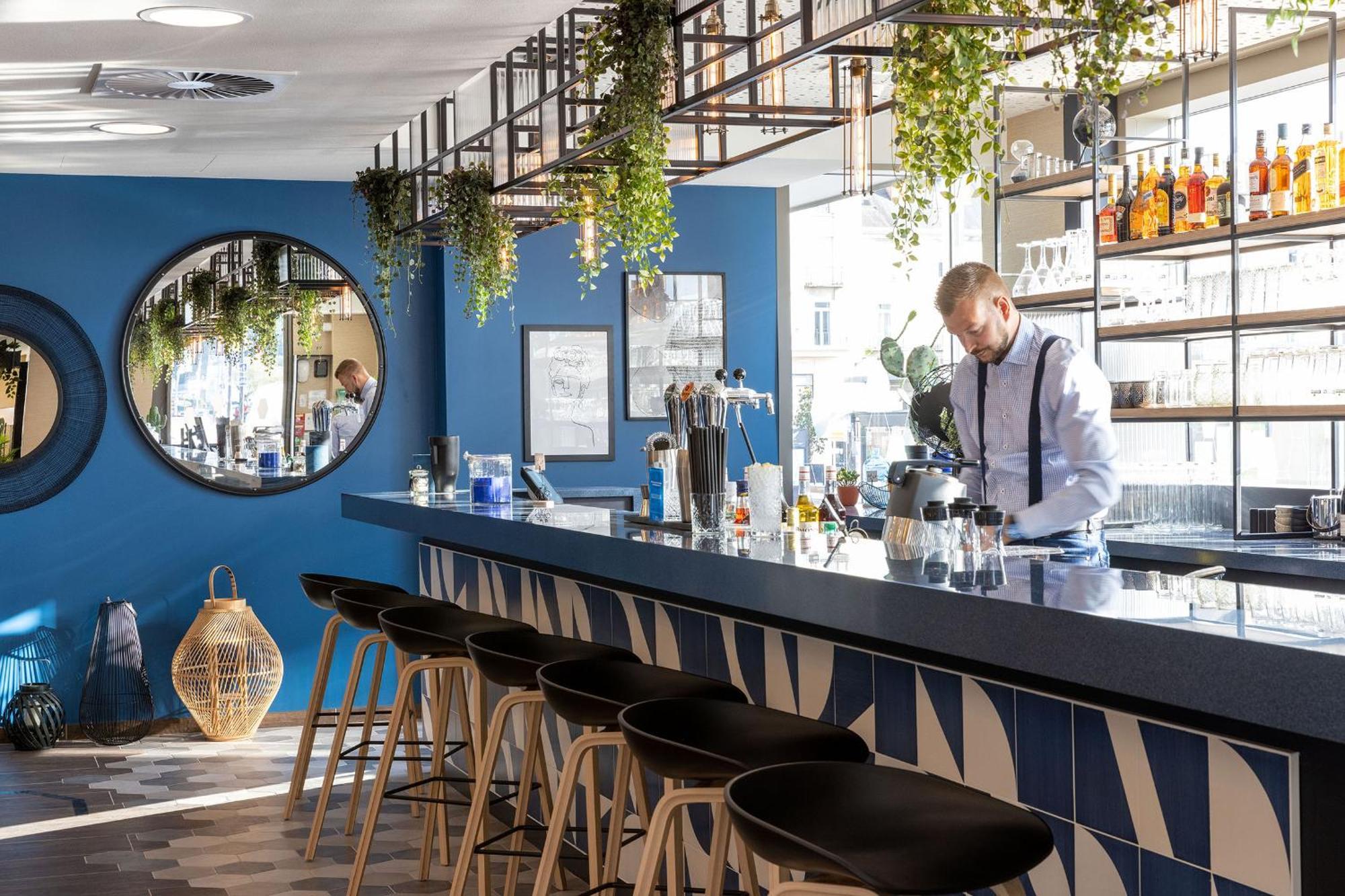 Отель Hampton By Hilton Tours Centre, France Экстерьер фото